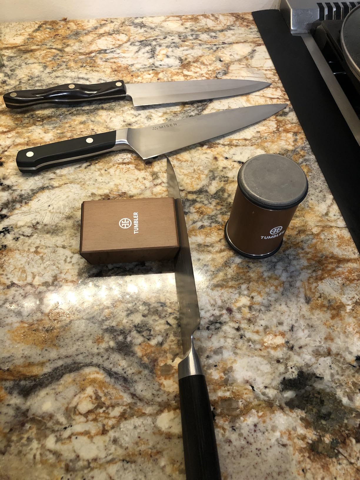 The Original Tumbler Rolling Knife Sharpener - Knife Sharpening Made Easy - Knife Sharpener Tool for Kitchen, Outdoor & Utility Knives - 15 & 20 Degree Angles customer photo 1