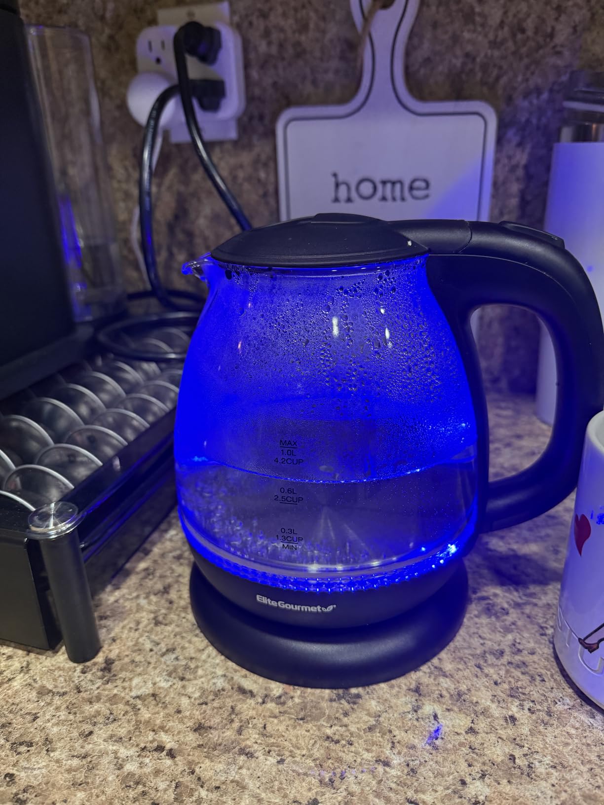 Elite Gourmet EKT3001 1L Digital Water Kettle, 304 Stainless Steel Interior, Programmed Temperatures, Keep Warm Function, Cordless, 360° Base, Auto Off & Audible Indicator, Matte Black customer photo 1