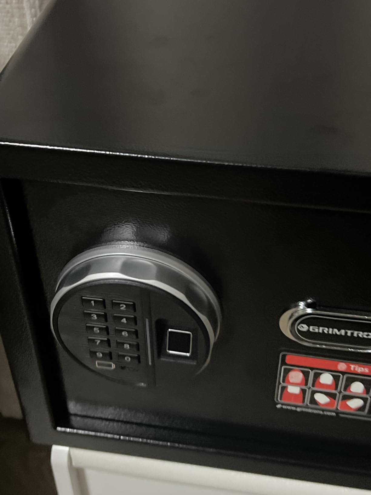 Grimtron 20 LB Smart Biometric Safe with Fingerprint Lock, Silent Mode, Backlit Keypad and LED Light, Small Safe for Home and Office customer photo 1