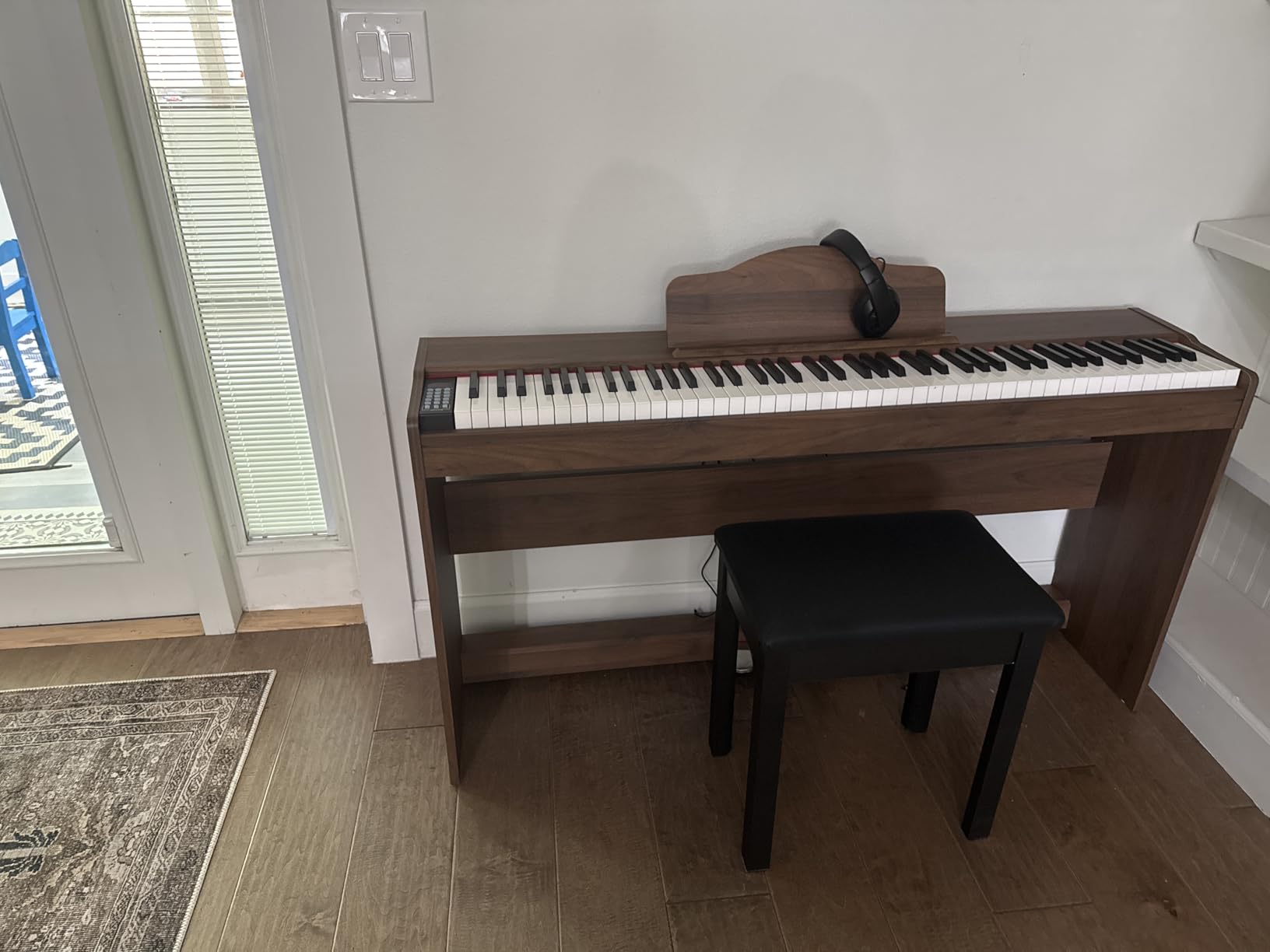 STRICH Digital Piano 88 Keys, Hammer-Action Weighted Keyboard, Full size Electric Piano Keyboard with Furniture Stand, 25Wx2 Speakers, Supports USB-MIDI/Wireless Connect, SDP-300W (Color Walnut Wood) customer photo 2