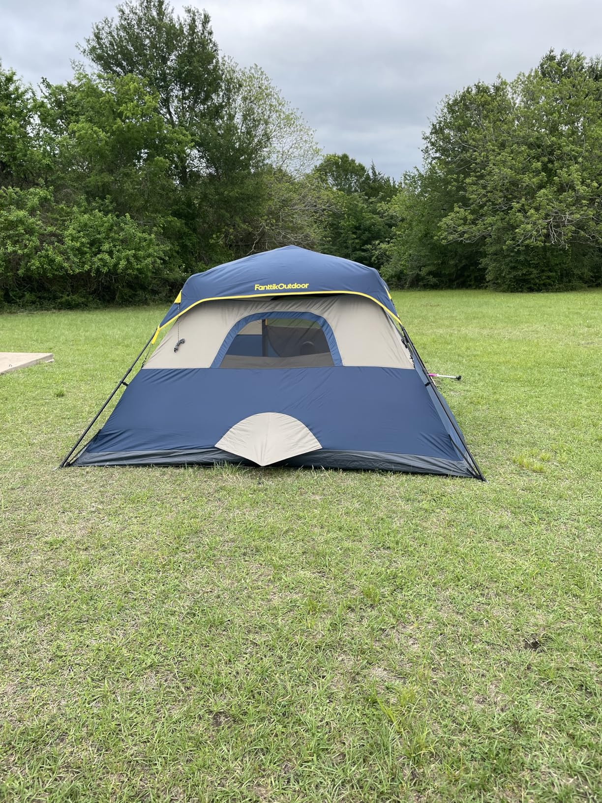 FanttikOutdoor Camping Tent 4/6/8/10 Person Instant Cabin Tent Setup in 60 Seconds with Rainfly & Windproof Portable with Carry Bag for Family Camping & Hiking, Upgraded Ventilation, Navy Blue customer photo 2