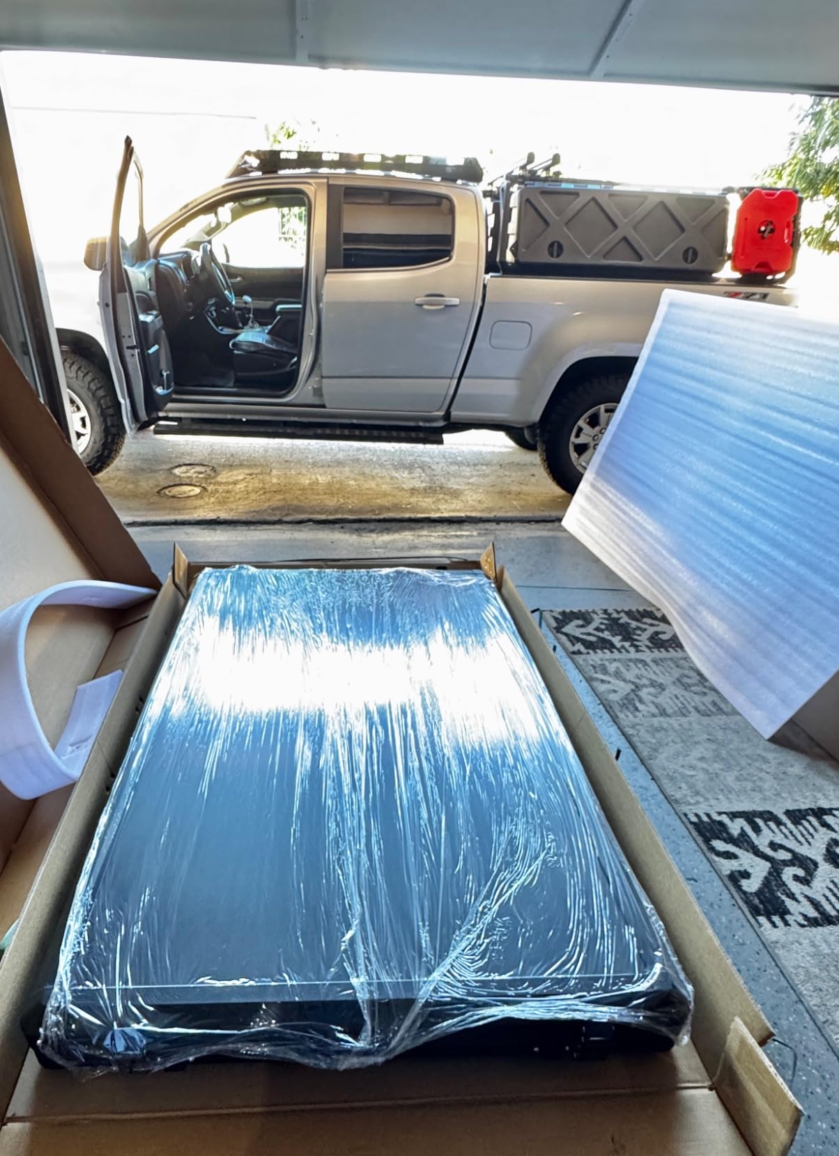 Alumnimun Rooftop Tent Hard Shell with Winter Insulation, Pop Up 2 Person Roof Top Hardshell for Camping Truck Van Suitable for Jeep SUV Car customer photo 2