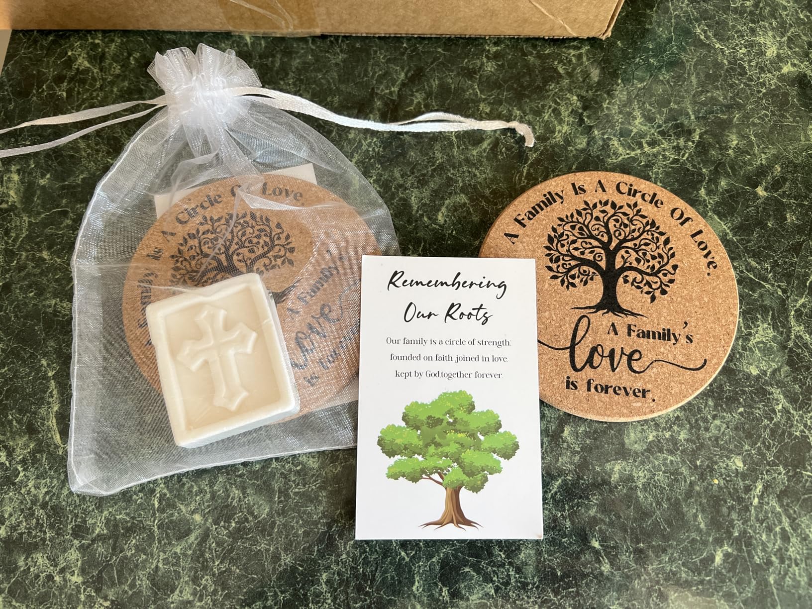 50 Set Wedding Favors Cork Coasters for Guest Heart Shaped Coasters Souvenirs Thank You Cards and Organza Bags Wedding Gifts Bridal Shower Favors for Souvenirs Non-Slip Heat-Resistant Coasters customer photo 1