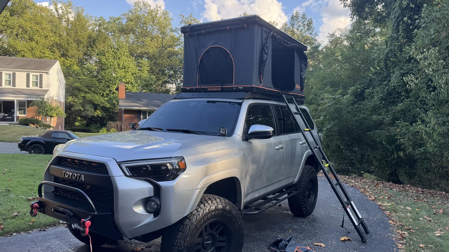 Rooftop Tent Hard Shell, Aluminum Pop Up 2-3 Person Roof Top Hardshell for Camping Truck Van Suitable for Jeep SUV Car. (Roof Tent) customer photo 2