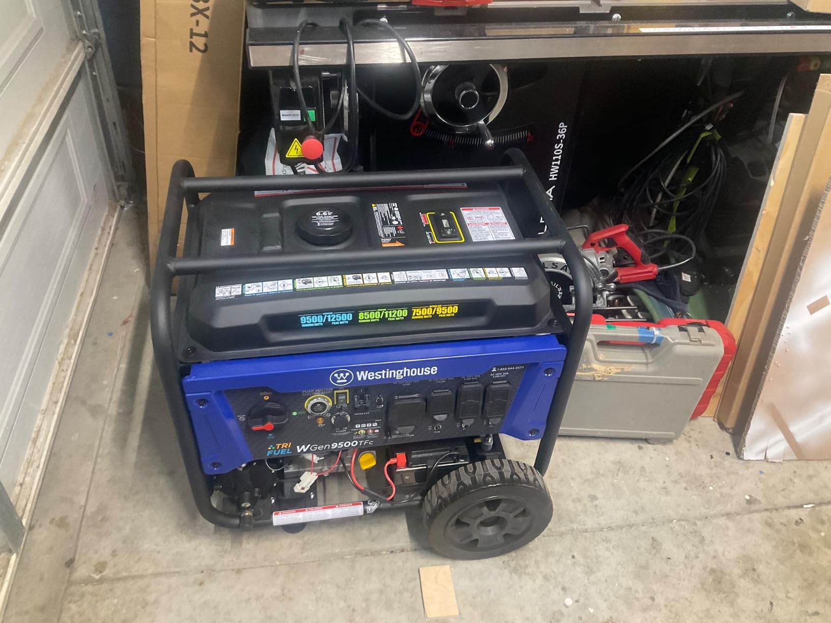 Westinghouse 12500 Peak Watt EFI Dual Fuel Home Backup Portable Generator, Remote Electric Start, Transfer Switch Ready, Gas and Propane Powered, CO Sensor, CARB Compliant customer photo 2