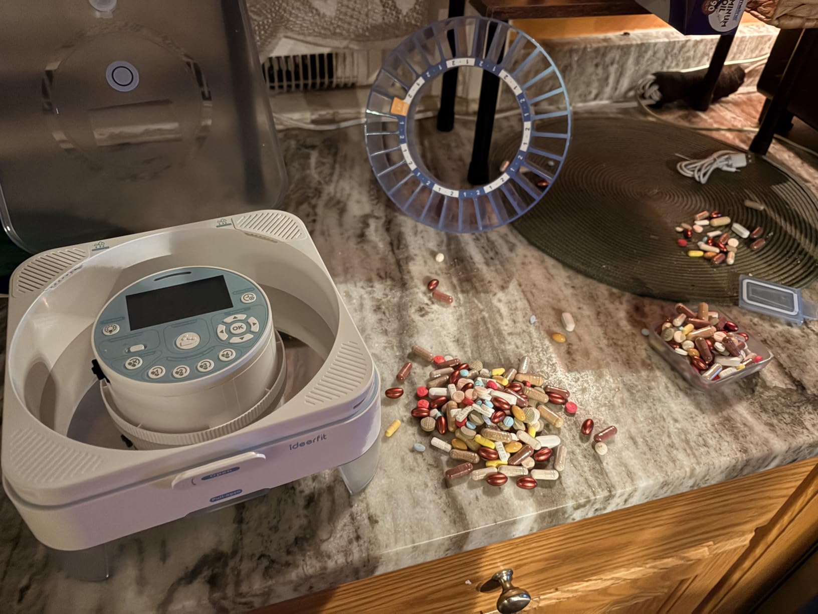 28-Day (1X) Automatic Pill Dispenser, No APP with Alarm & Desiccant customer photo 2