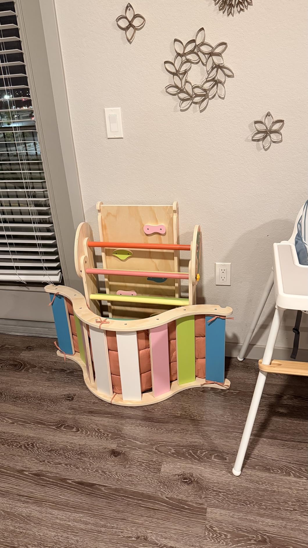 Acenova Pikler Triangle Climbing Set with Cushion and DIY Name Stickers, Montessori Wooden Climbing Gym for Toddlers, Indoor Jungle Gym, Dinosaur Pikler Triangle Arch Ramp Climber Toy customer photo 1