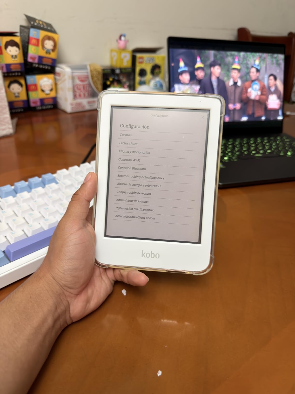 Kobo Clara Colour - Colour eReader - 6