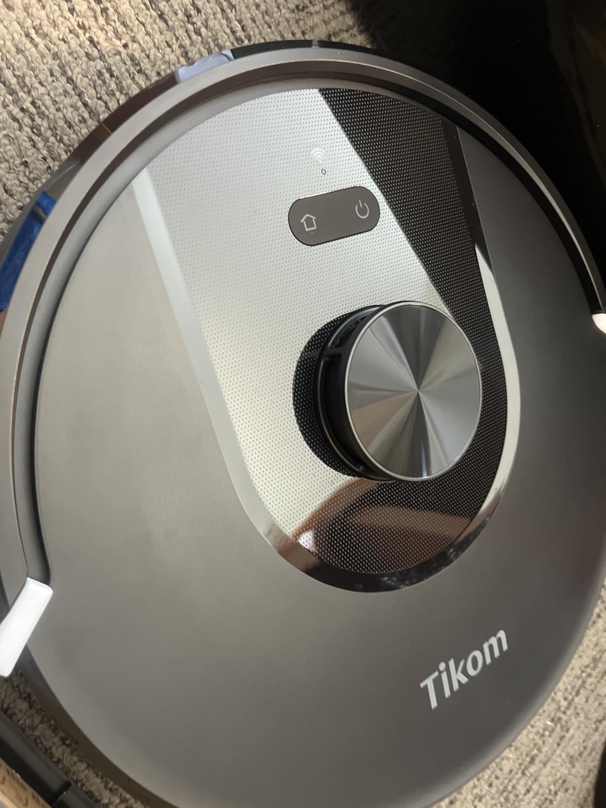 Tikom Robot Vacuum and Mop with Self-Emptying Base (L8000 Plus) | 6000Pa, 90 Days Capacity, LiDAR Navigation, Home Mapping, Ideal for Pet Hair, Hard Floors, Carpet customer photo 2