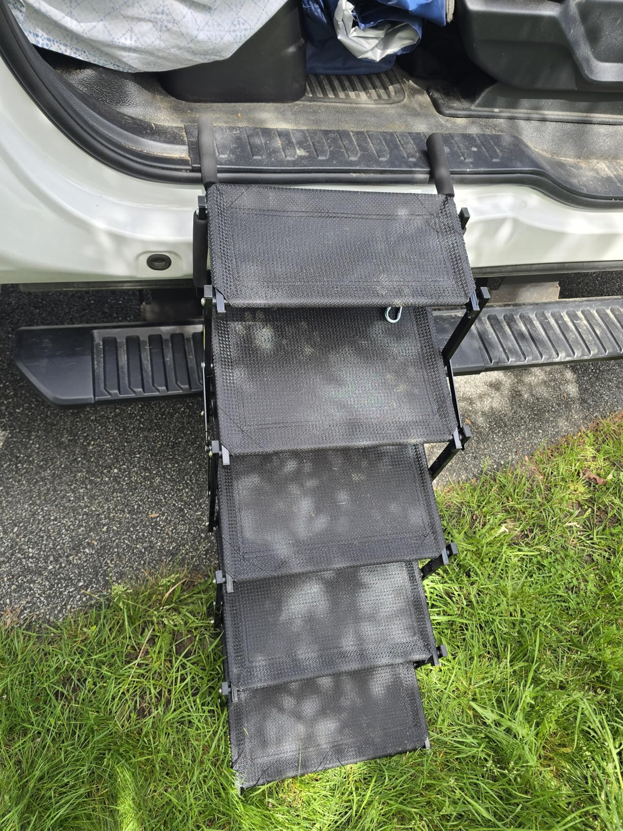 Oiilores Foldable Dog Stairs for Large Dogs - Extra Wide Pet Ramp for Cars, SUV, Non-Slip Surface, Supports Up to 250 Lbs, 5 Steps customer photo 2