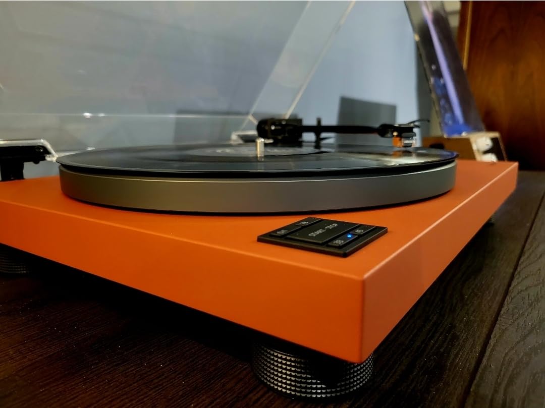 Technics Turntable, Premium Class HiFi Record Player with Coreless Direct Drive Motor and Bluetooth, Stable Playback, Audiophile-Grade Cartridge and Precision Tonearm, SL-40CBT-K, Aluminum customer photo 1