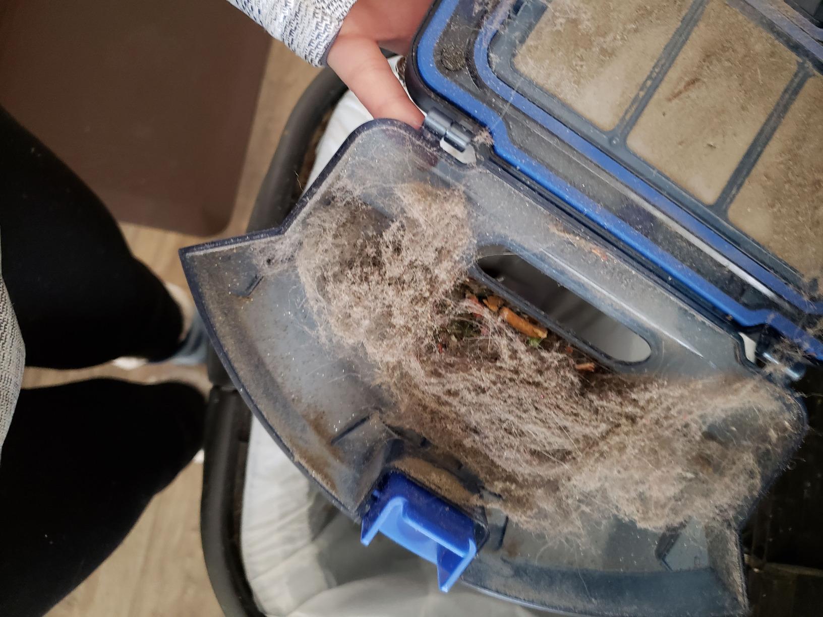 eufy C28 Robot Vacuum Cleaner and Mop Combo, 15,000 Pa, HydroJet Roller Mop | Upgraded from X10 Pro, Zero-Tangle for Pet Hair, Auto Mop Washing&Drying, Self-Emptying&Refilling 2026 New customer photo 1