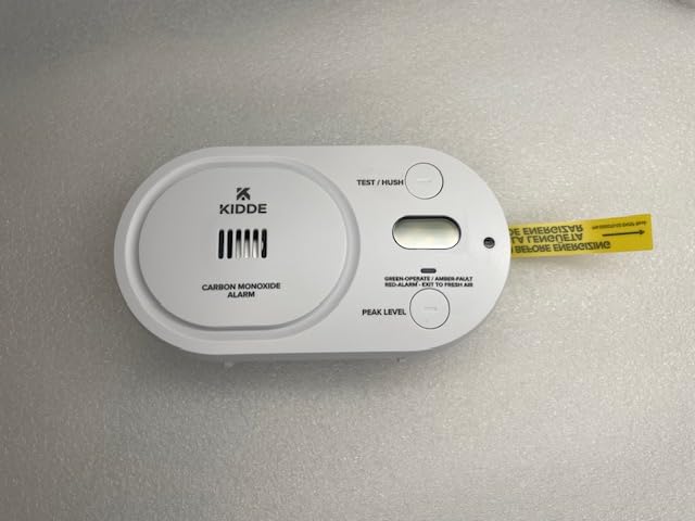 Kidde Carbon Monoxide Detector, AA Battery Powered, Detects Low-Level CO, Digital Backlit Display, Portable for Travel or Home, LED Status Indicators, 85 dB Alarm, 5th Edition, COBDL customer photo 2