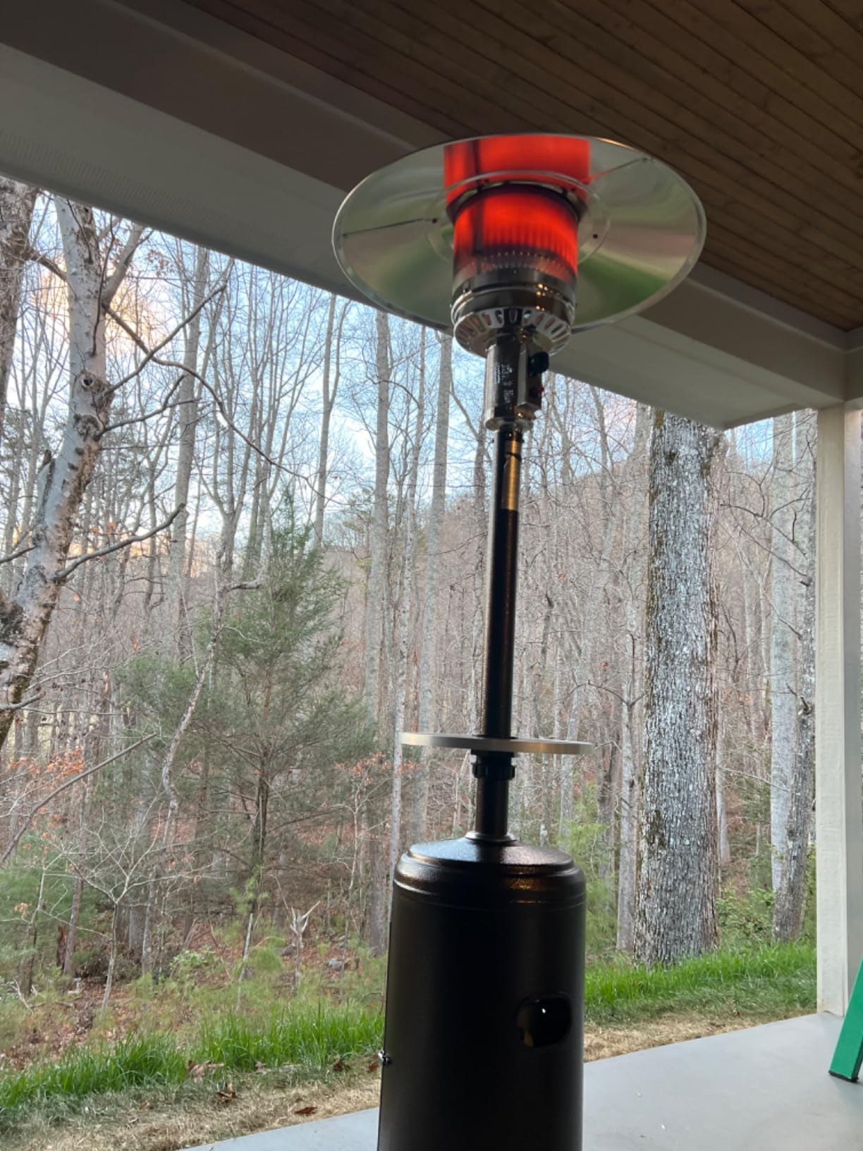 AZ Patio Outdoor Propane Gas Patio Heater, 48K BTU's, Open Door Design, Adjustable Table, Single pole, Weight Bladder Included, Hammered Bronze Finish customer photo 2