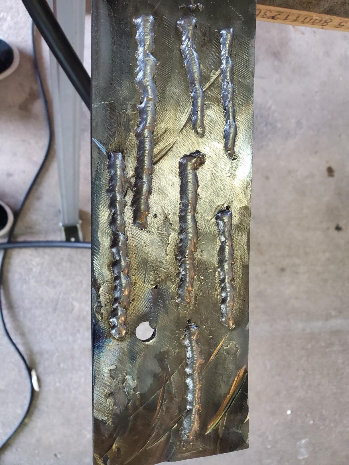 Hobart Handler 210MVP MIG Welder, Single-Phase, 110/115/120V AC, 220/230/240V AC, Dual Voltage customer photo 1