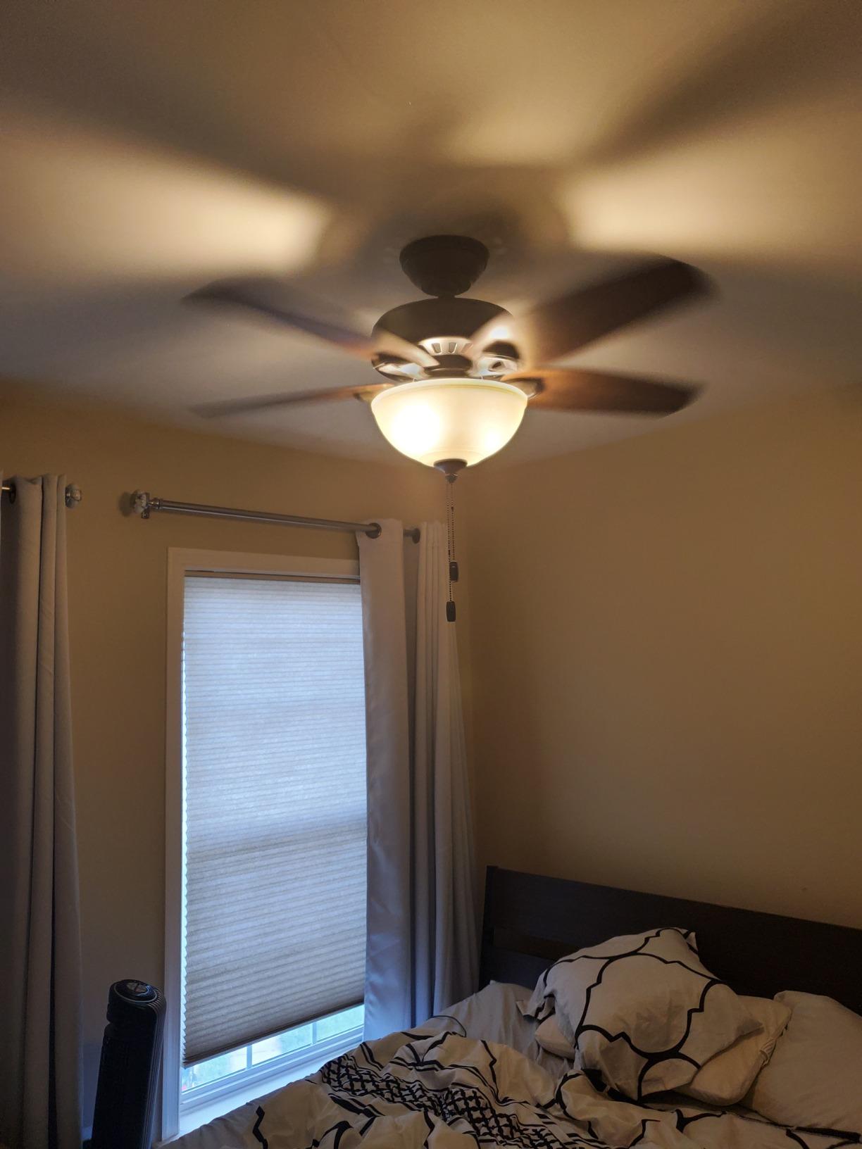 Hunter 52 inch Indoor Ceiling Fan with LED Light - Bronze Ceiling Fan with Pull Chain, For Bedroom or Living Room, Standard Mount, No Remote, 5 Blades, Includes Bulbs - Builder Deluxe 53091, New Bronze customer photo 1