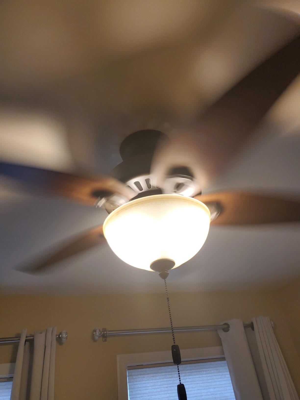 Hunter 52 inch Indoor Ceiling Fan with LED Light - Bronze Ceiling Fan with Pull Chain, For Bedroom or Living Room, Standard Mount, No Remote, 5 Blades, Includes Bulbs - Builder Deluxe 53091, New Bronze customer photo 2