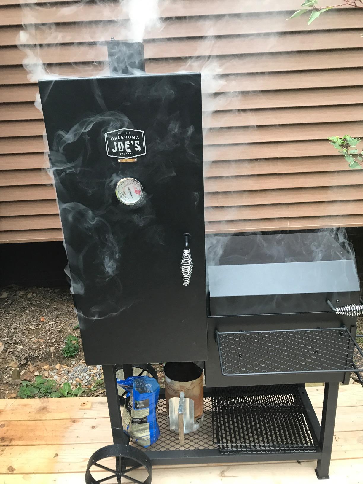Oklahoma Joe's Bandera Smoker and Grill customer photo 2
