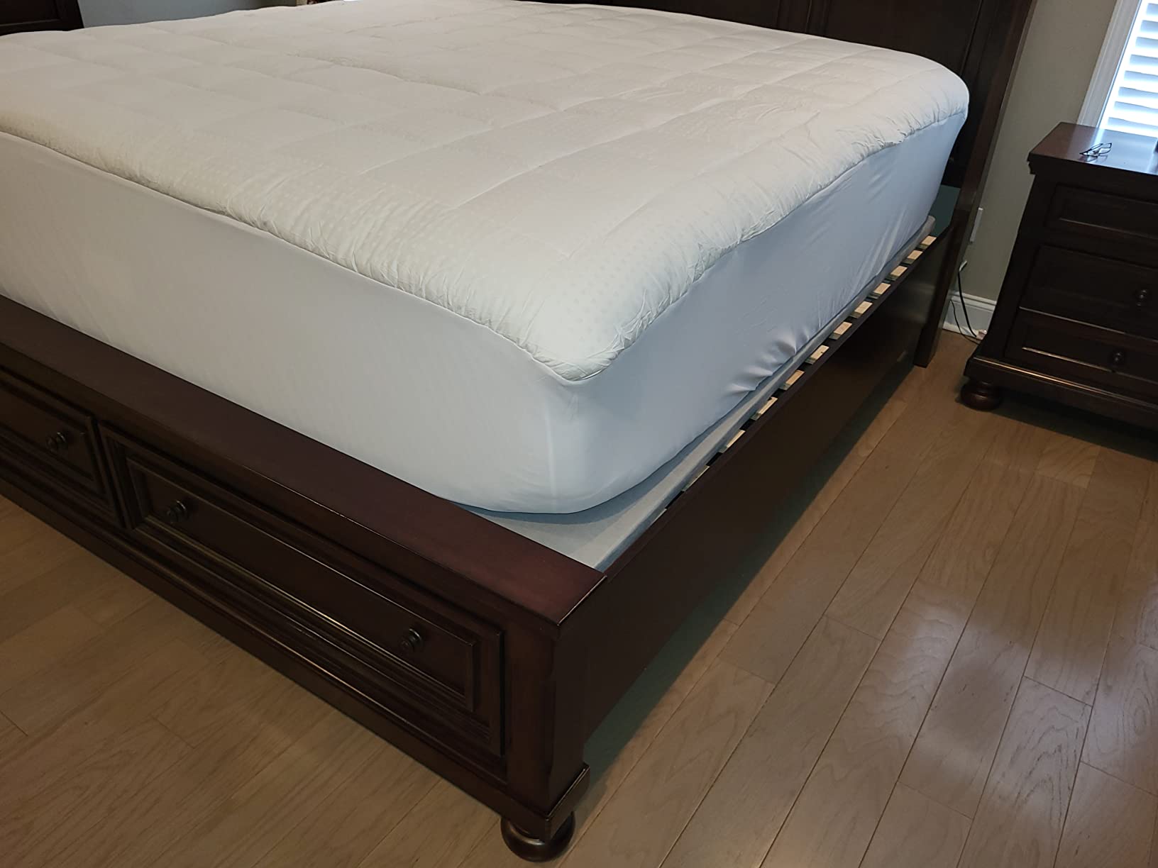 EASELAND Queen Size Mattress Pad Cotton Pillow Top Mattress Topper White | Cooling Mattress Cover Cotton Top,8-21