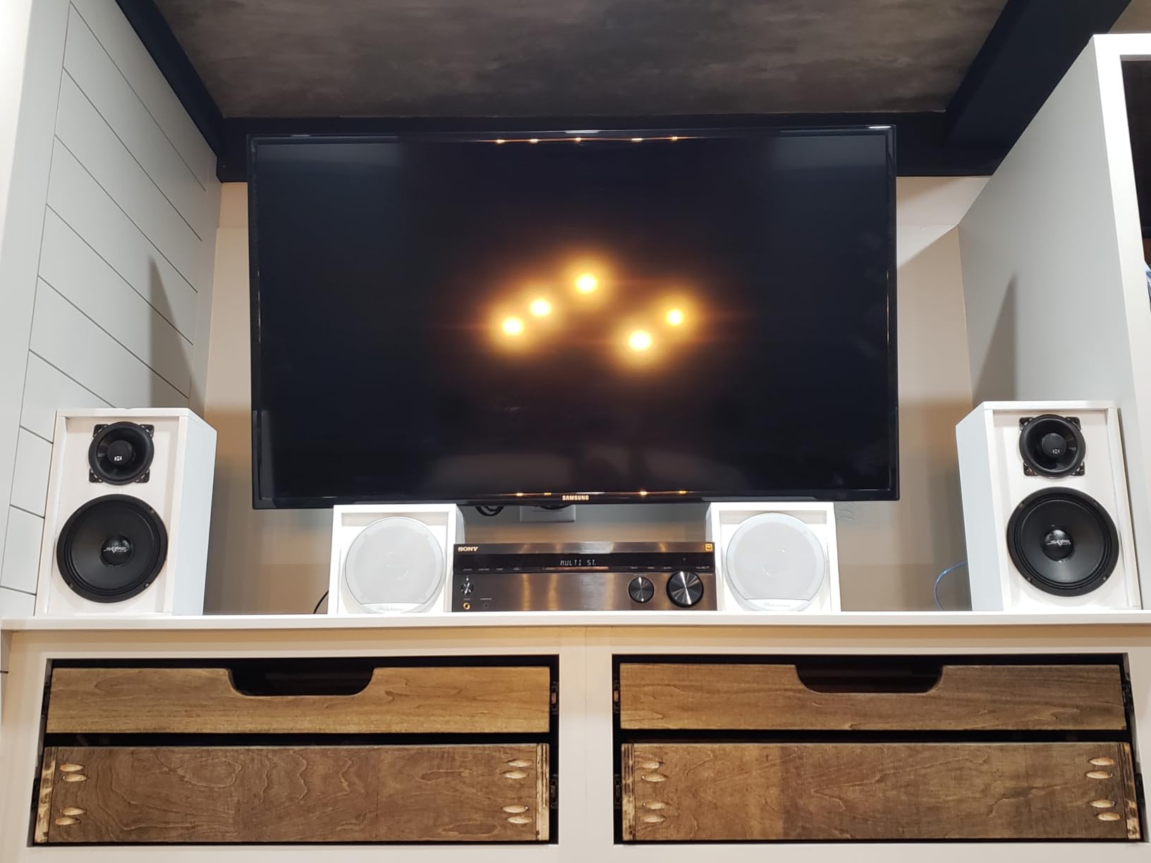 Sony STRDH590 5.2 Channel Surround Sound Home Theater Receiver: 4K HDR AV Receiver with Bluetooth customer photo 1