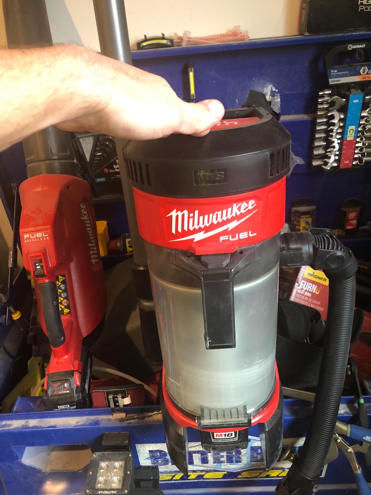 Milwaukee Electric - M18 Fuel 3-in-1 Backpack Vacuum customer photo 1
