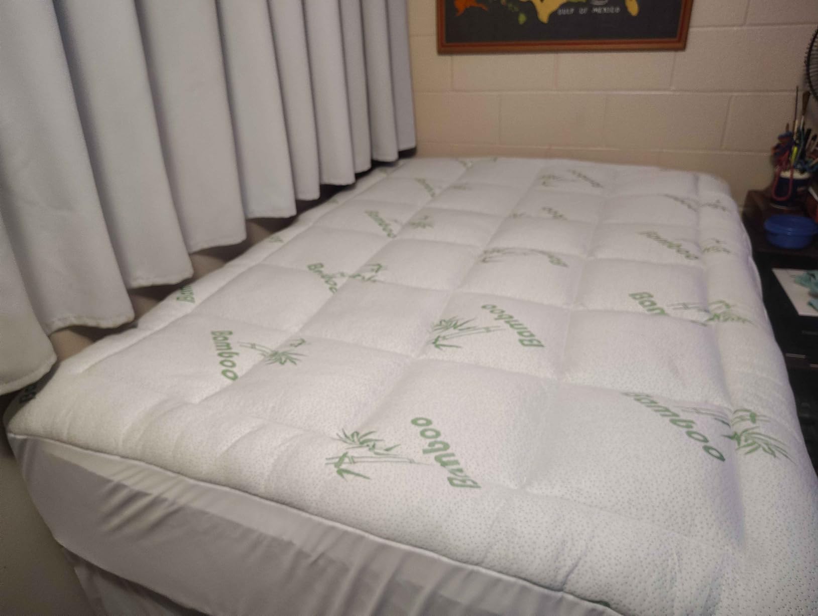 Niagara Sleep Solution Ultra Soft Full Size Mattress Topper - Rayon Derived from Bamboo Pillow Top Mattress Pad for Back Pain Relief - Naturally Cooling for Hot Sleepers, Green customer photo 1