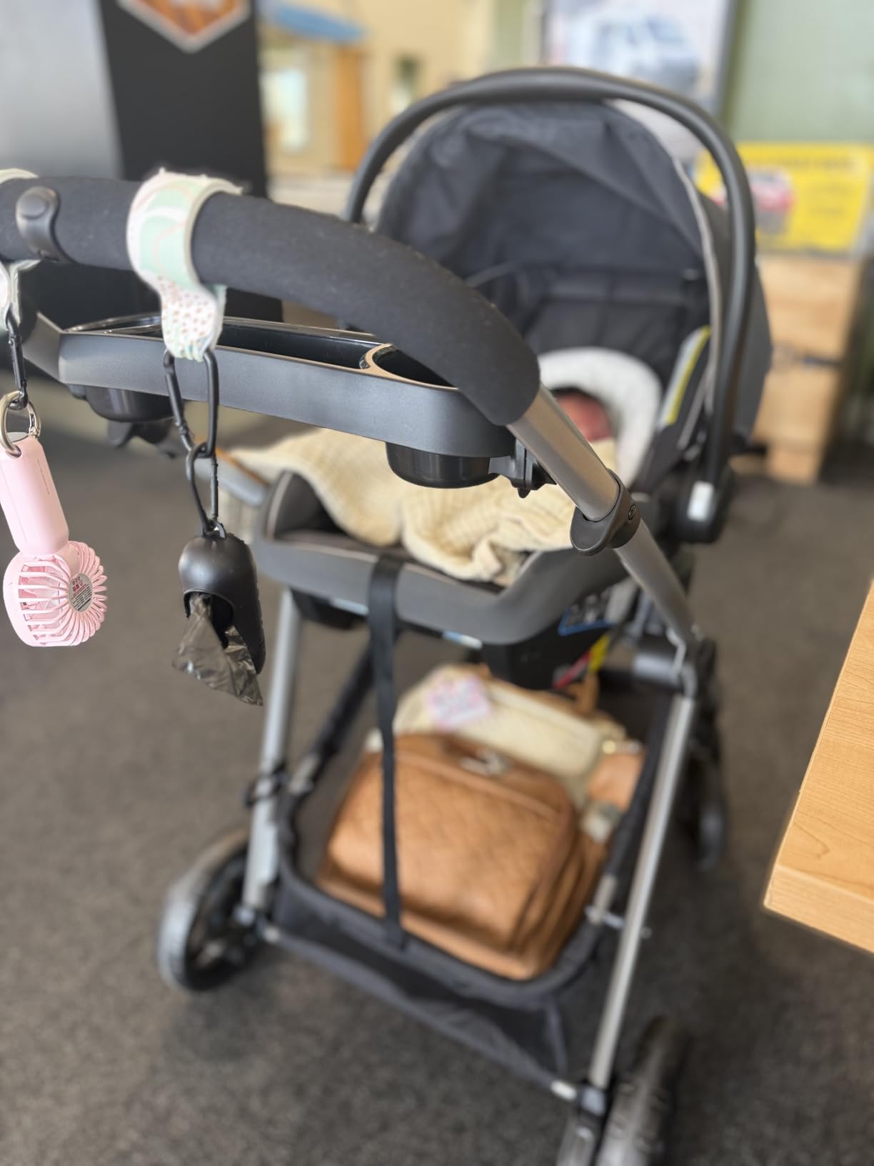 Graco Modes Element Travel System, Baby Car Seat and Stroller Combo, Includes SnugRide Lite LX Infant Car Seat and Reversible Baby Stroller, Canter customer photo 1