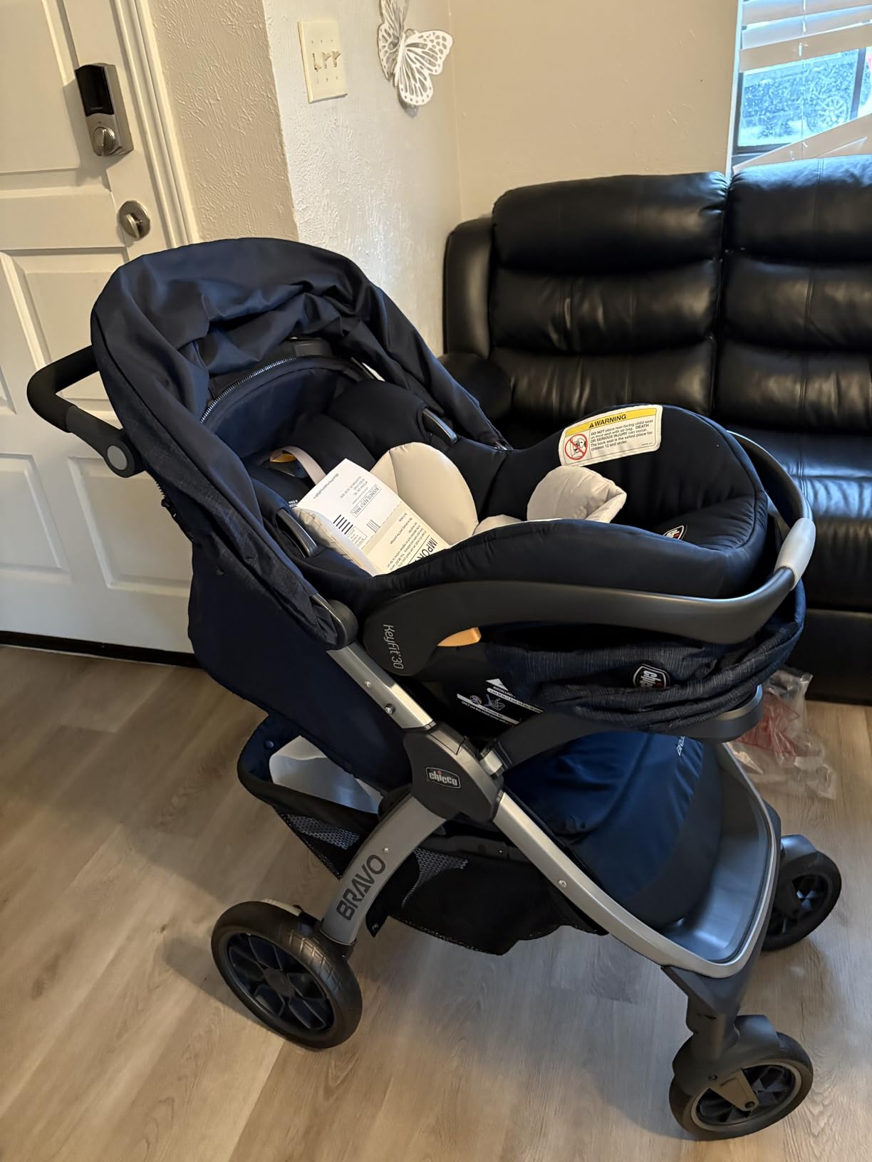 Chicco Bravo 3-in-1 Trio Travel System, Bravo Quick-Fold Stroller with KeyFit 30 Infant Car Seat and Base, Camden/Black customer photo 2