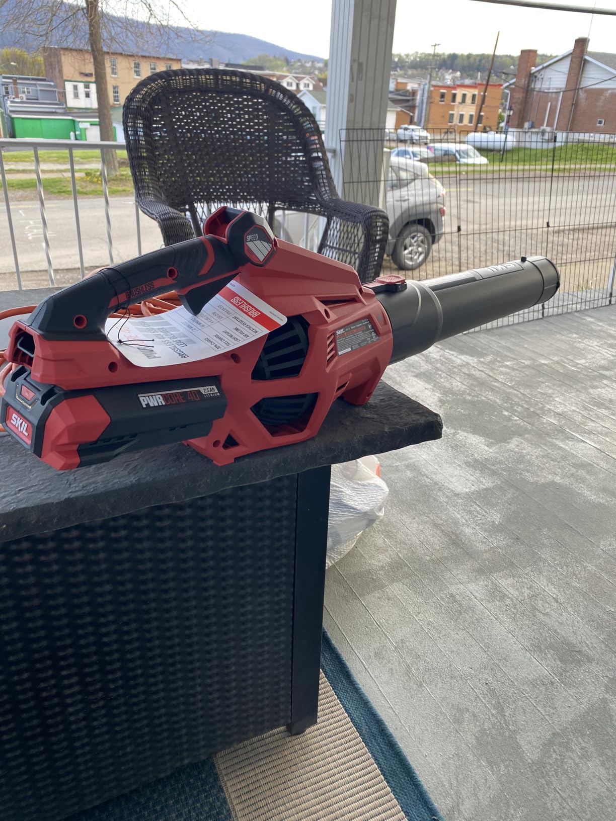 SKIL PWR CORE 40 Brushless 40V 530 CFM Cordless Leaf Blower Kit, Variable Speed with Power Boost, Includes 2.5Ah Battery and Auto PWR Jump Charger - BL4713C-11 customer photo 1