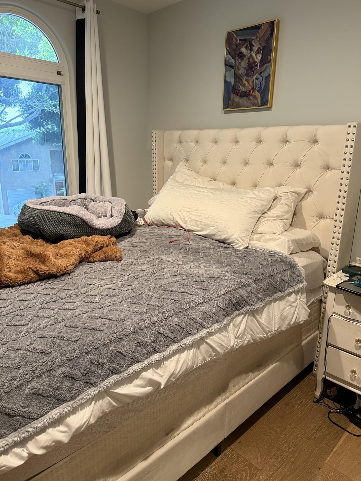 Jocisland King Size Bed Frame 61.4