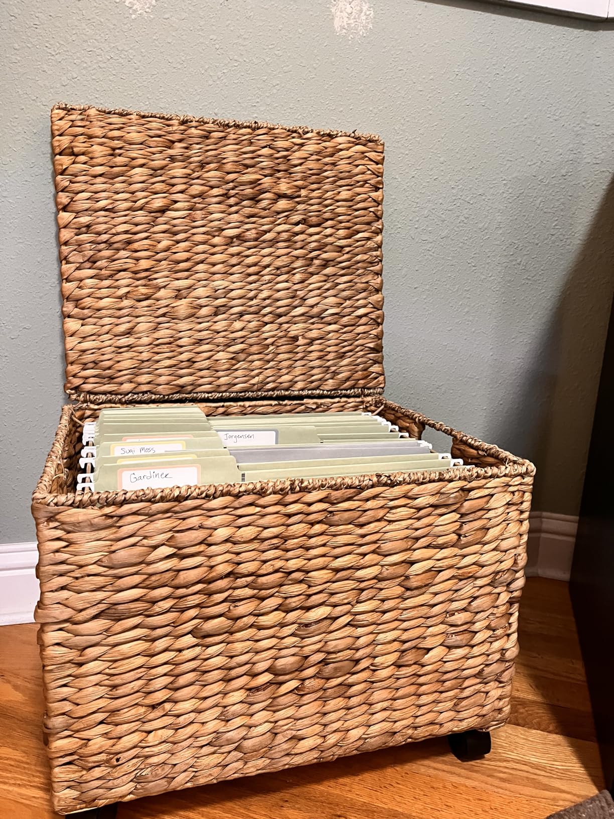 Casafield Rolling Filing Cabinet, Natural - Water Hyacinth File Organizer with Lid and Locking Wheels, Home Office Storage for Hanging Folders customer photo 2