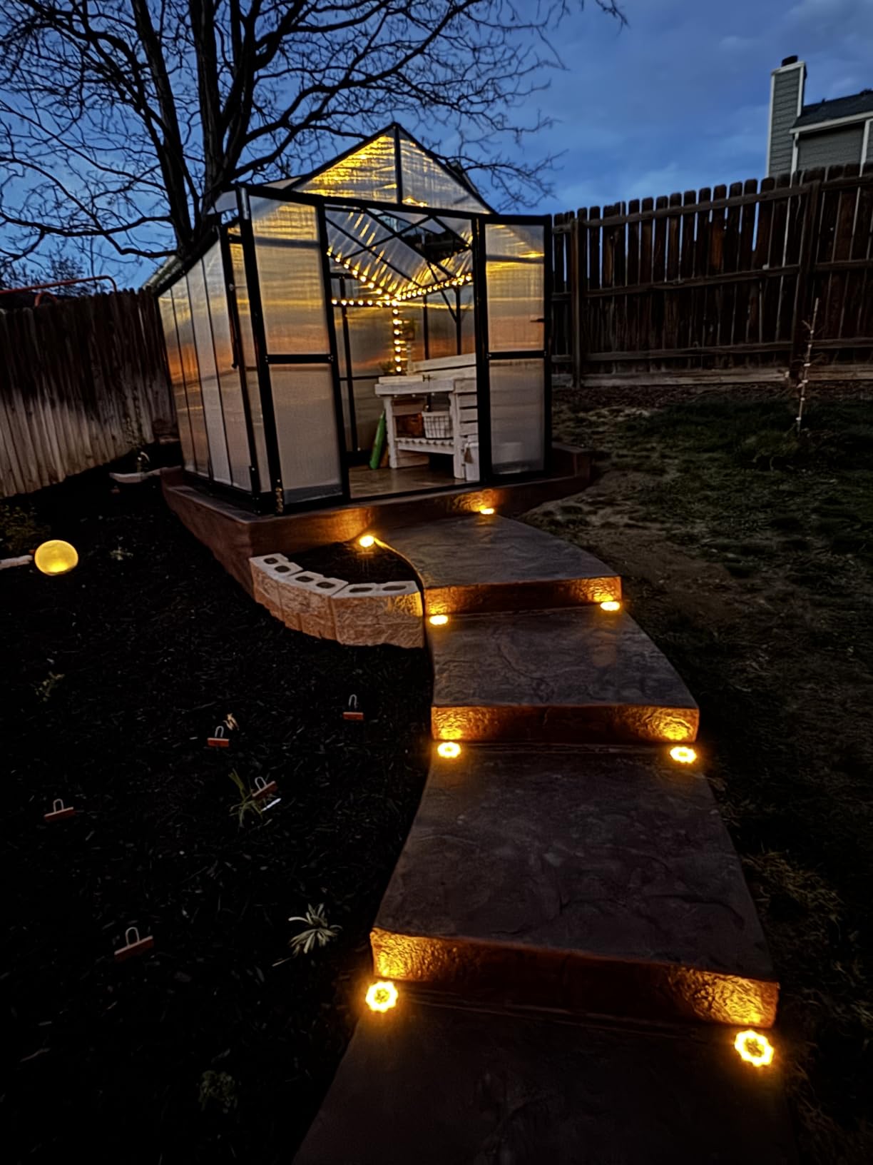 HOWE 8x10x7.5 FT Polycarbonate Greenhouse Double Swing Doors 2 Vents 5.2FT Added Wall Height, Walk-in Large Aluminum Sunroom Winter Greenhouse for Outdoors, Black customer photo 2