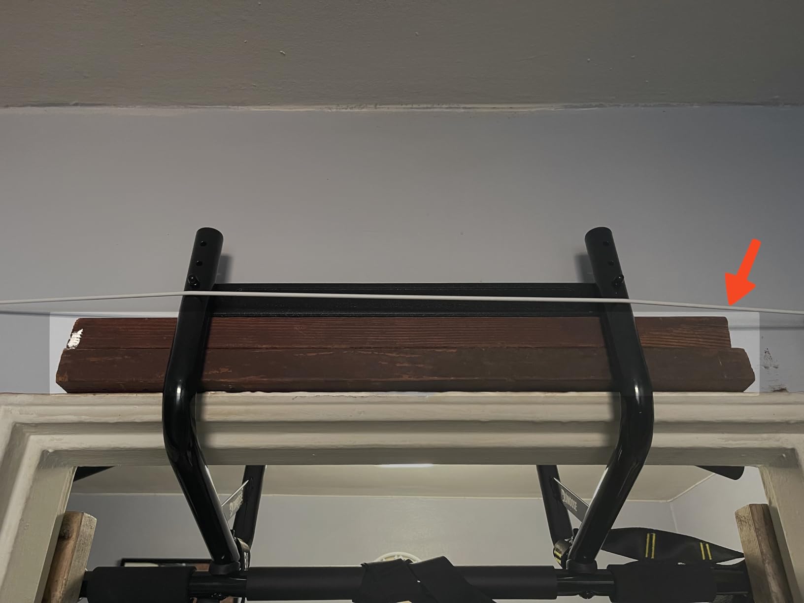 DMoose Fitness Pull Up Bar for Doorway - Upto 250 Lbs Capacity, No Screwing or Slipping, Hanging Pullup & Chin Up Bar for Door Frame - Multi Padded Grips for Strength Training with Installation Guide customer photo 1