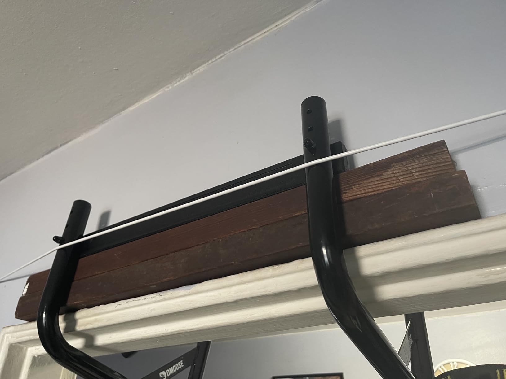 DMoose Fitness Pull Up Bar for Doorway - Upto 250 Lbs Capacity, No Screwing or Slipping, Hanging Pullup & Chin Up Bar for Door Frame - Multi Padded Grips for Strength Training with Installation Guide customer photo 2