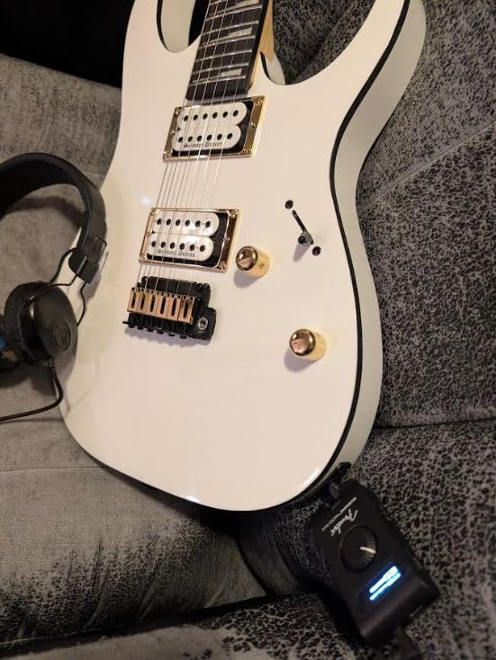 Fender Mustang Micro Plus Headphone Guitar Amplifier, 25 Amp Models, 25 Effects, 100 Presets, Onboard Tuner, Bluetooth, USB Recording customer photo 2