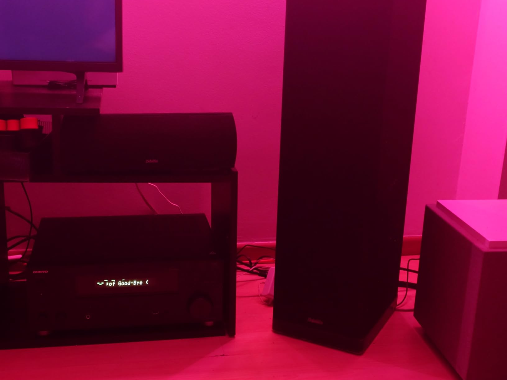 Onkyo TX-RZ30 9.2-Channel AV Receiver - 100 Watts Per Channel, Dirac Live Out of Box, Works with Sonos Certified, THX Certified customer photo 1