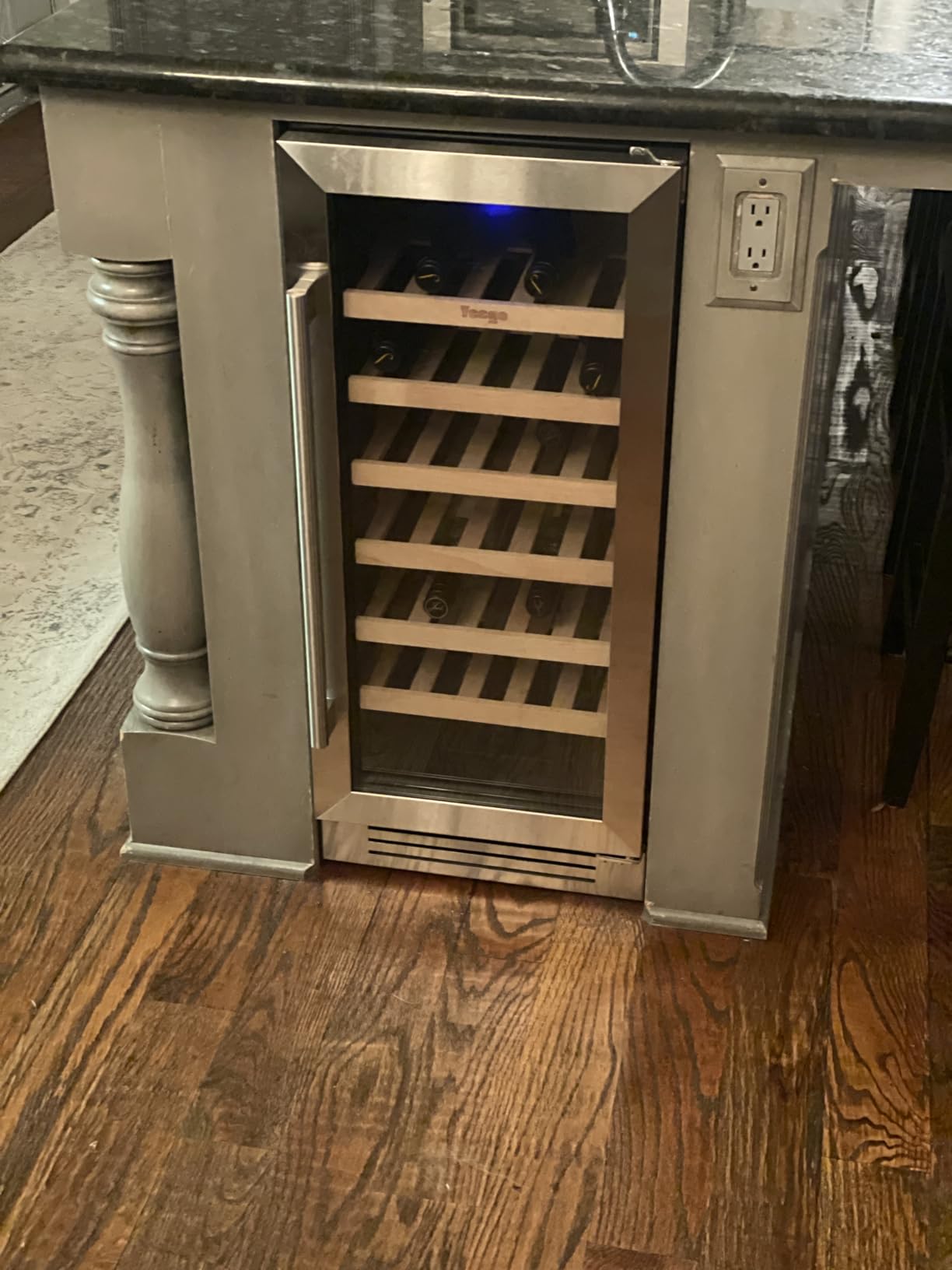 Yeego Wine Fridge Cooler - 15 Inch Wine Fridge Hold 33 Bottles, 40-65F Wine Refrigerator Glass Door, Built in, Freestanding Under Counter Fridge for Beer Soda Drink Home Bar Office customer photo 1