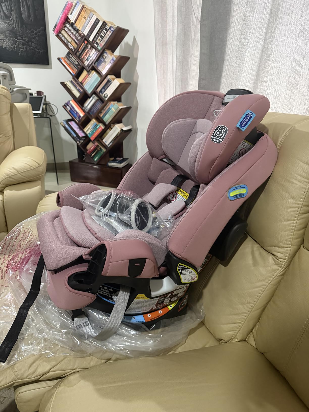 Graco 4Ever DLX 4-in-1 Baby Car Seat, Infant to Toddler Car Seat, 10 Years of Use, Rear-Facing, Forward-Facing, Highback Booster, and Backless Booster Seat Modes, Comfortable and Convenient, Charlie customer photo 2