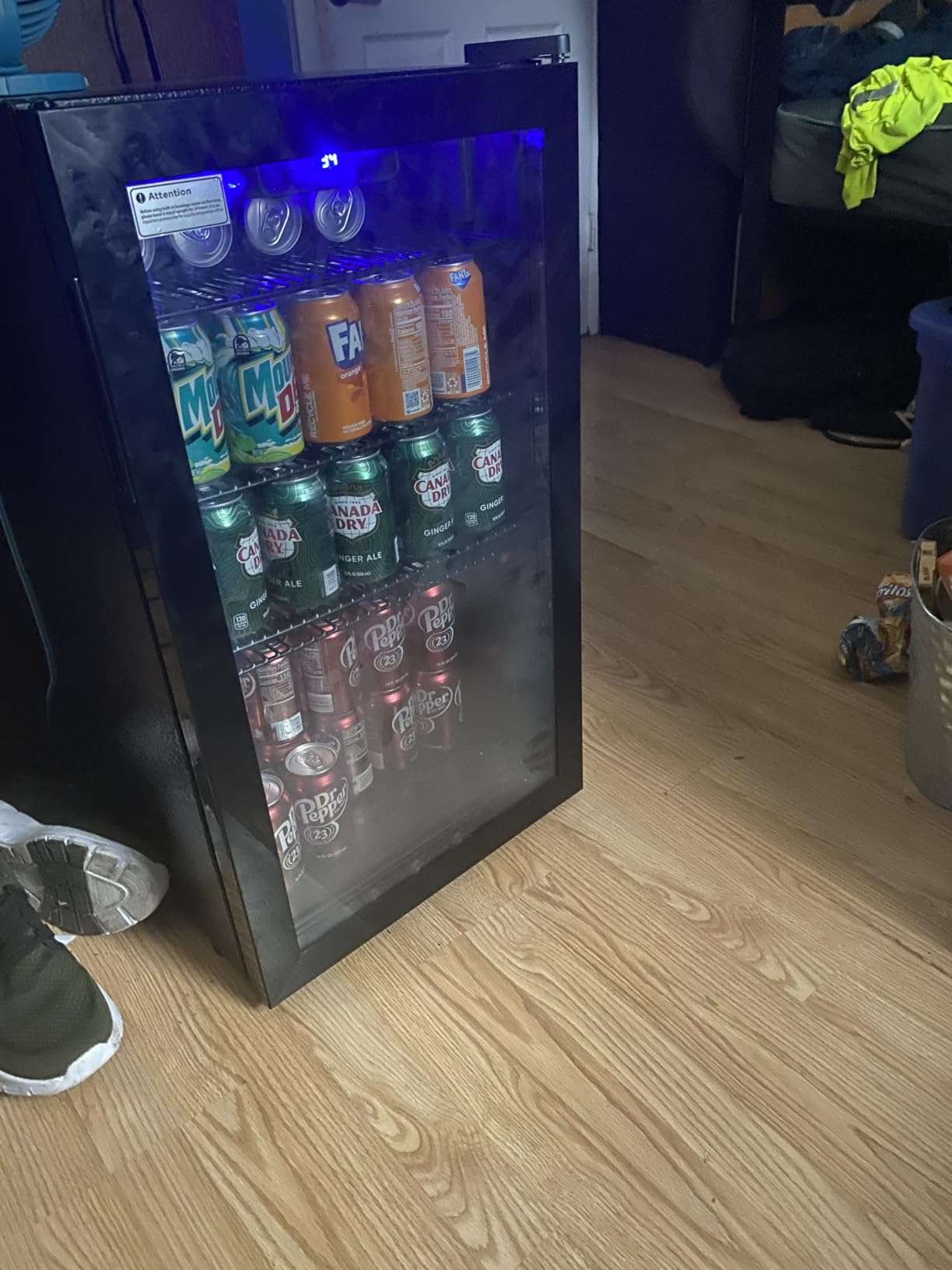 Feelfunn 4.5 Cu.Ft Beverage Refrigerator Cooler - 145 Can Mini Fridge Glass Door for Soda Beer Wine, Small Refrigerator for Bedroom Office Home Bar, 4 Adjustable Shelves, Silver customer photo 2