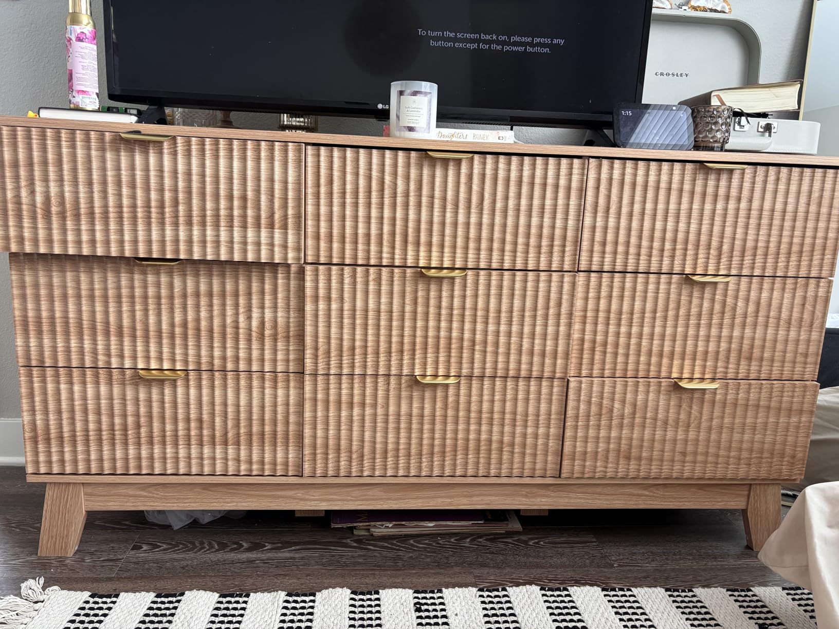 Fluted Dresser for Bedroom with 9 Drawers, 57