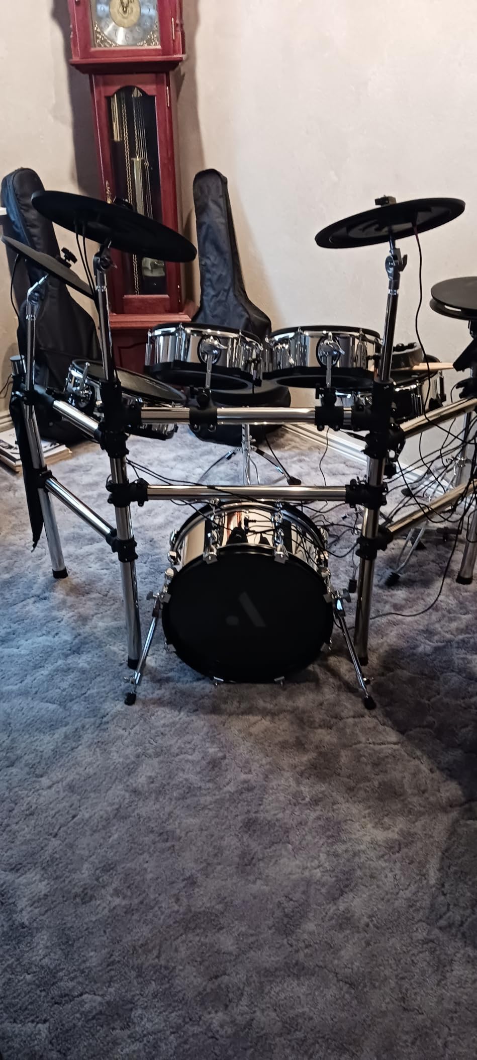 AKLOT Acoustic-Style Electric Drum Set: Independent 16'' Wooden Bass Drum and 12'' Snare, Triple-Zone Ride Cymbal, Standalone Hi-Hat, Full Mesh Pads, 460 Sounds, USB MIDI, Throne, Sticks (B-CORE543) customer photo 2