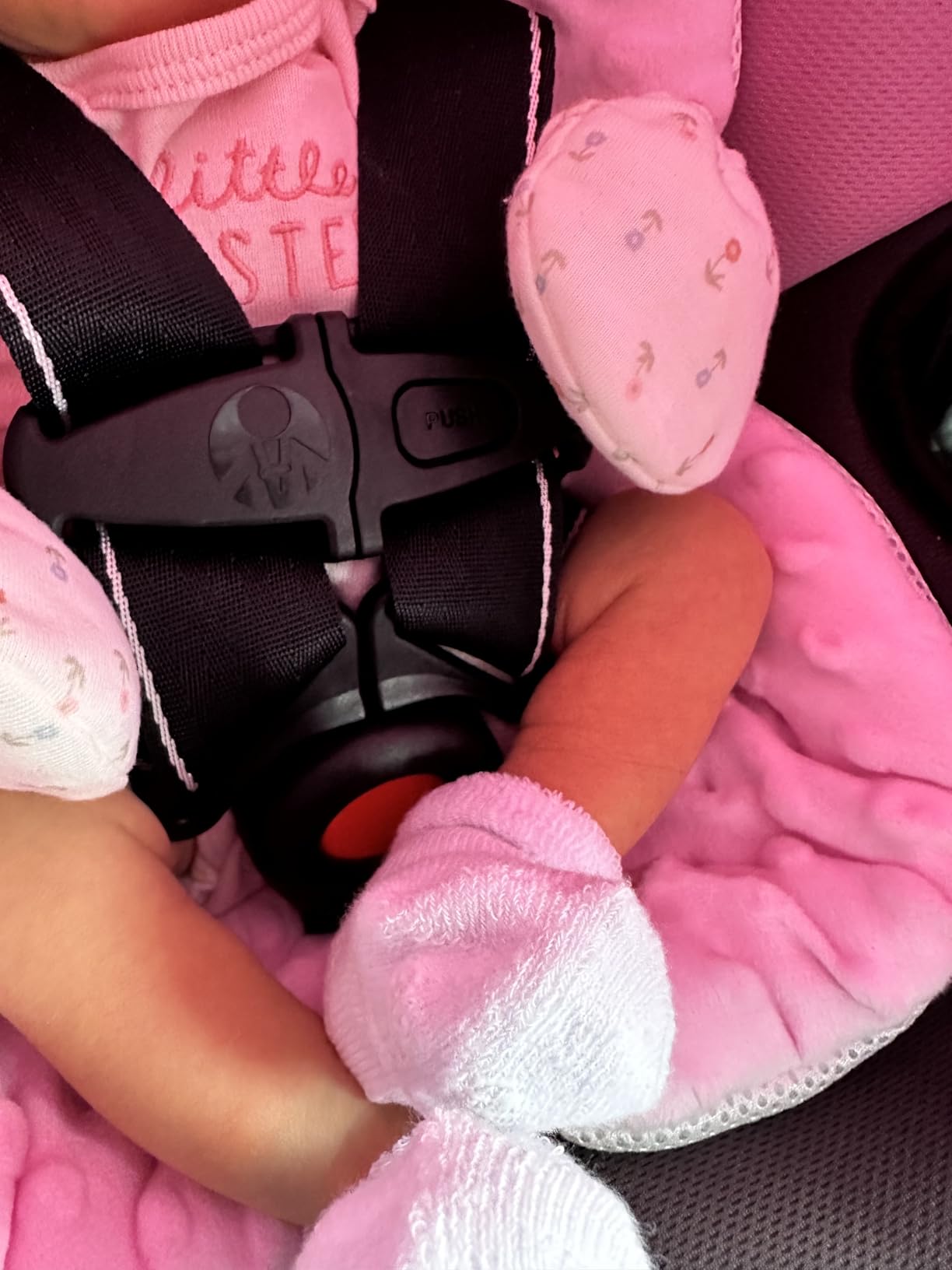 Baby Trend EZ-Lift PRO Infant Car Seat, Dash Tan - Lightweight Premium Carry, Plush Infant Cushioning, Adjustable Harness Support customer photo 2