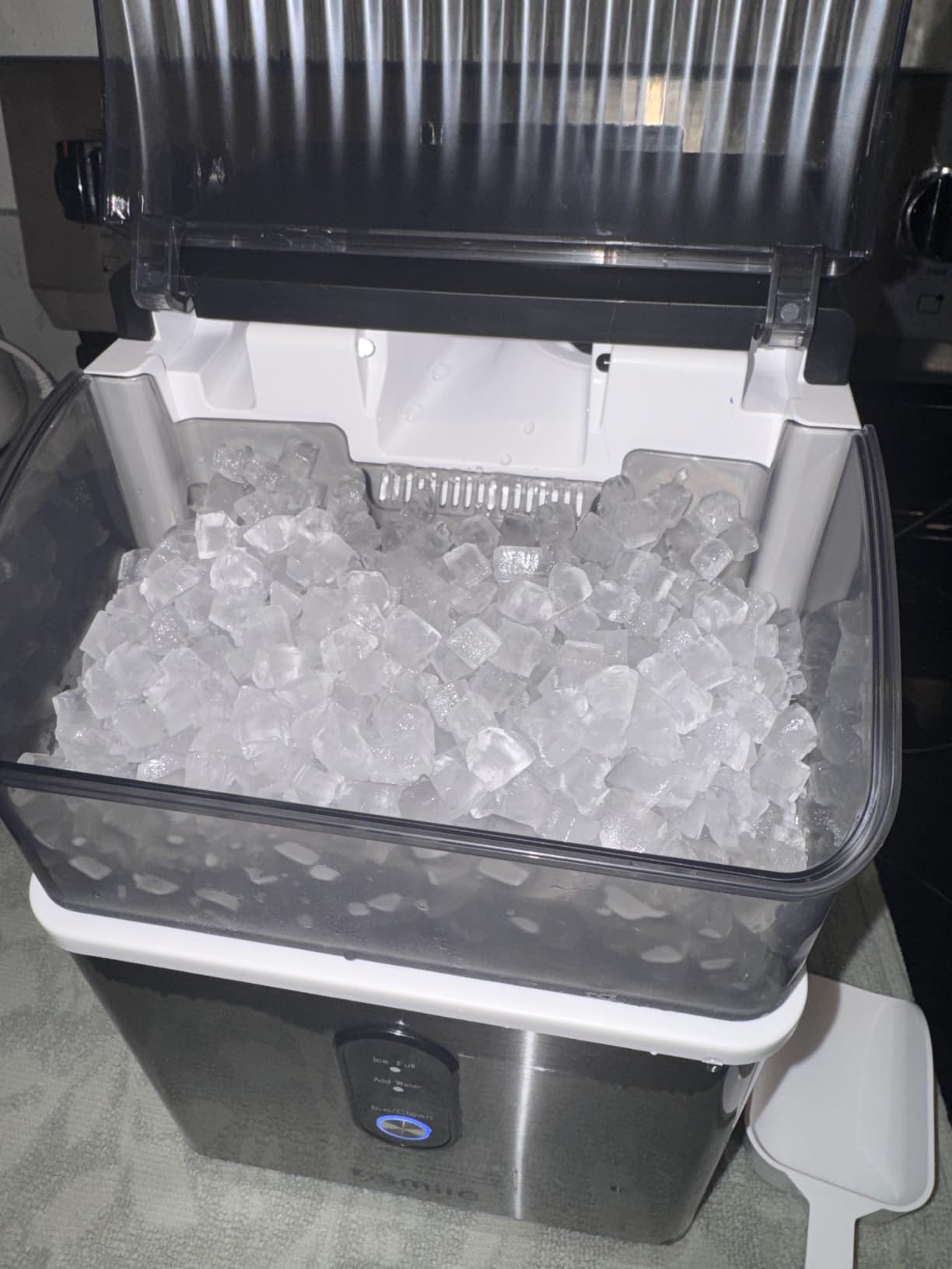 Kismile Nugget Ice Makers Countertop, Portable Ice Machine with Crushed Ice, 35lbs/Day, Self-Cleaning, One-Click Operation for Home Use (Silver) customer photo 1
