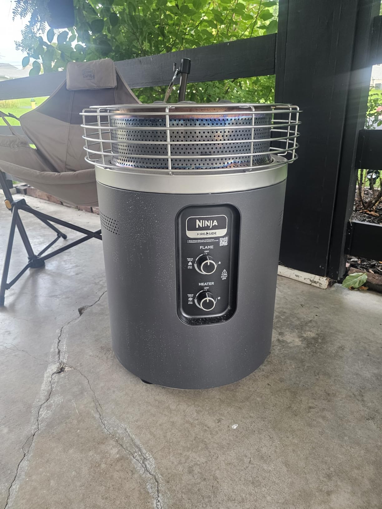 Ninja Fireside360 Outdoor Heater and Fire Pit | 3 Modes with Flame and Heat Settings | Portable Smokeless Propane Design for Patio Deck and Camping | 80,000 BTU | Black | OF101BK customer photo 1