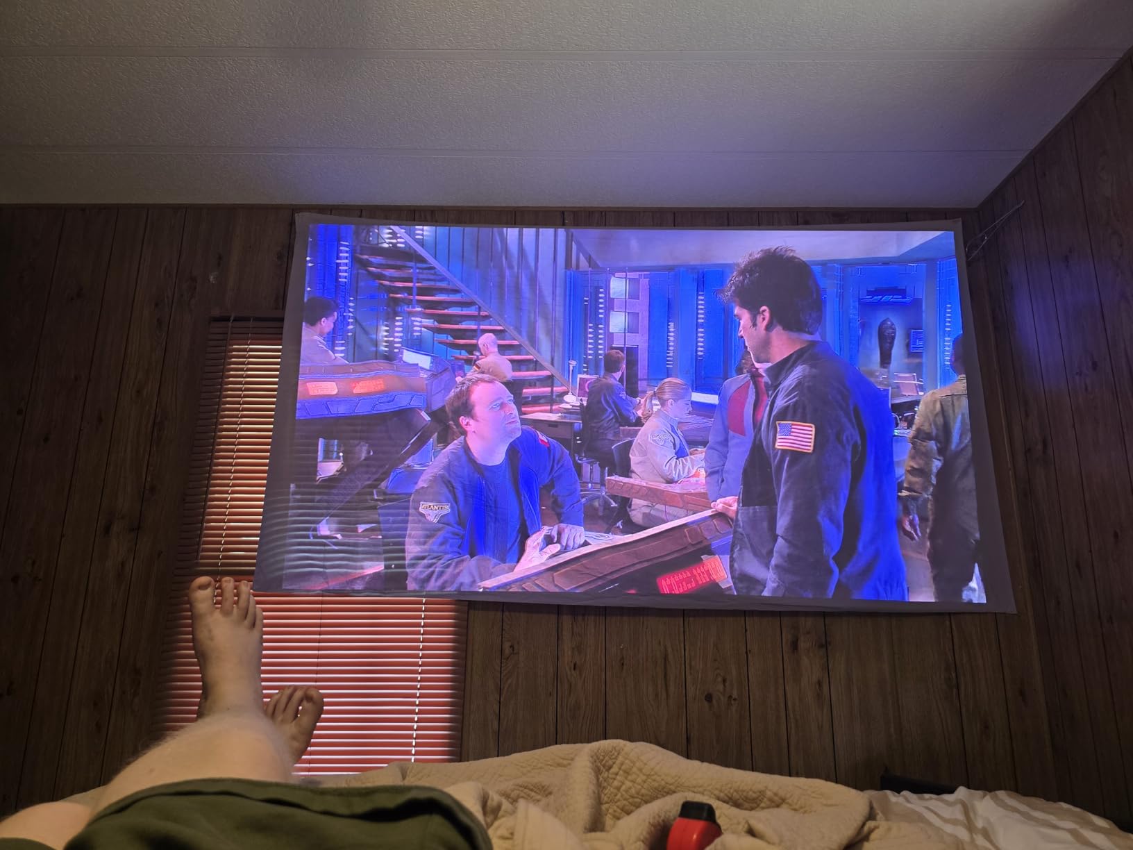 XGIMI HORIZON 20 Max 4K Projector Triple Laser Home Theater 5700 ISO Lumens | Google TV with Licensed Netflix, Optical Zoom Lens Shift, IMAX Enhanced, Dolby Vision, 20000:1 Contrast, 1ms Input Lag customer photo 1