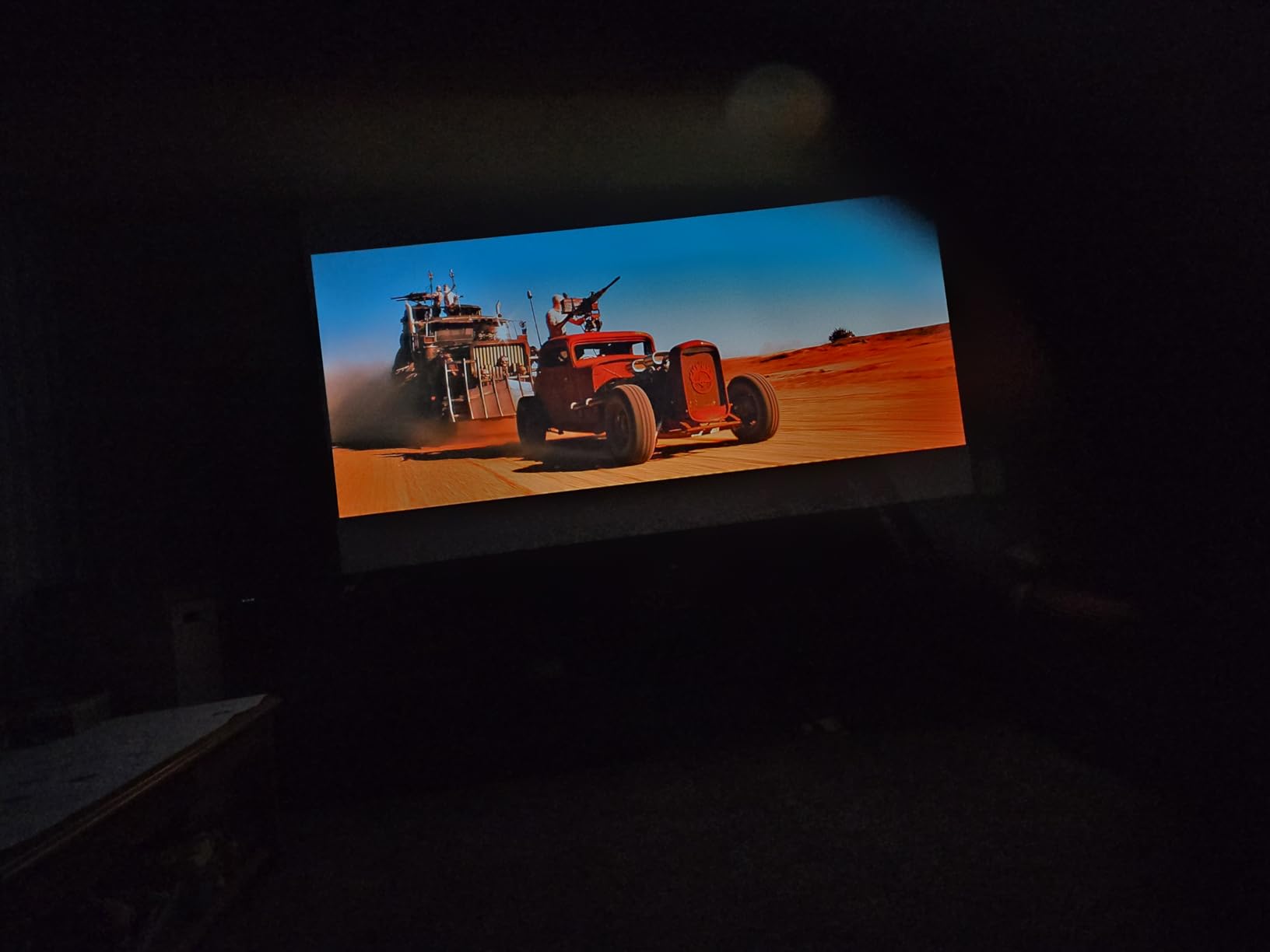 XGIMI HORIZON 20 Max 4K Projector Triple Laser Home Theater 5700 ISO Lumens | Google TV with Licensed Netflix, Optical Zoom Lens Shift, IMAX Enhanced, Dolby Vision, 20000:1 Contrast, 1ms Input Lag customer photo 2
