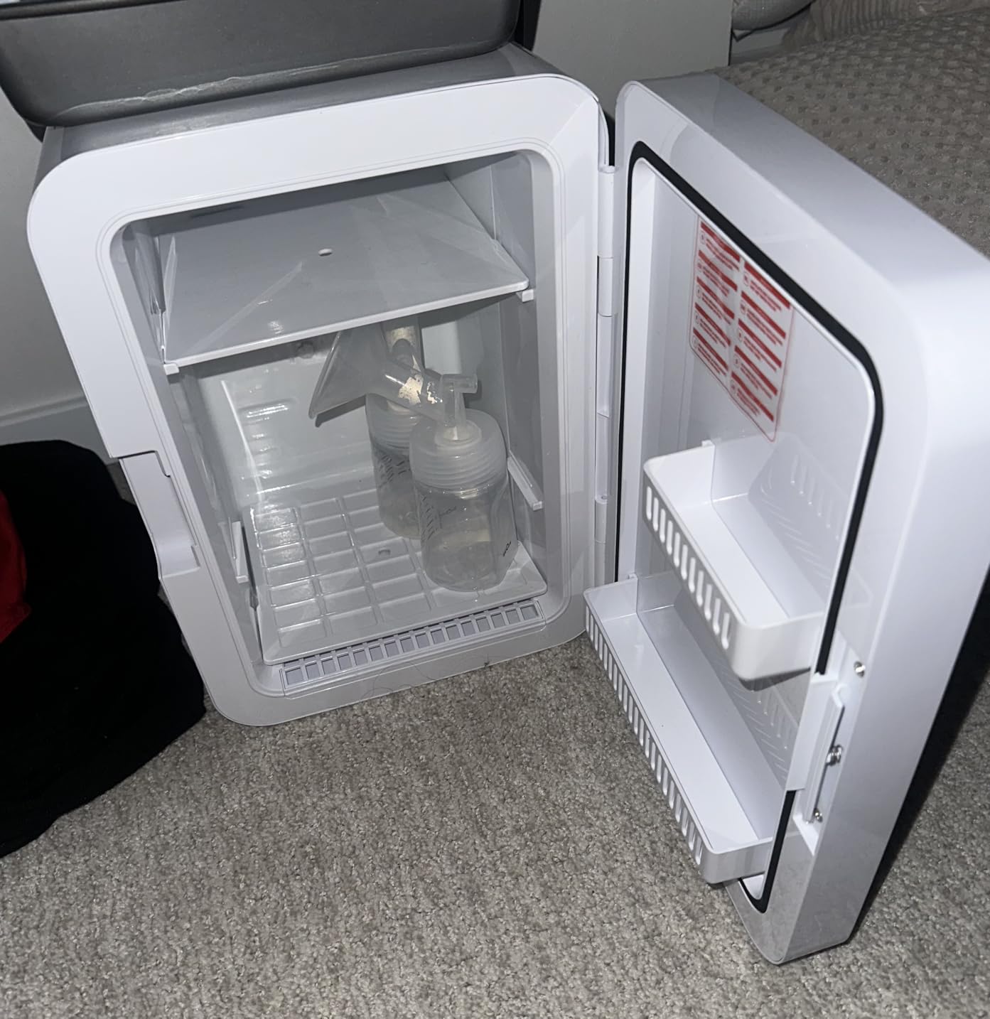 Antarctic Star Compact Mini Fridge, 10L Portable Small Refrigerator, 2.6 Gal Desktop Fridge with AC/DC Adapters, Small Cosmetics Cooler for Beverage, Food, Makeup, Bedroom, Office, Dorm, White customer photo 2
