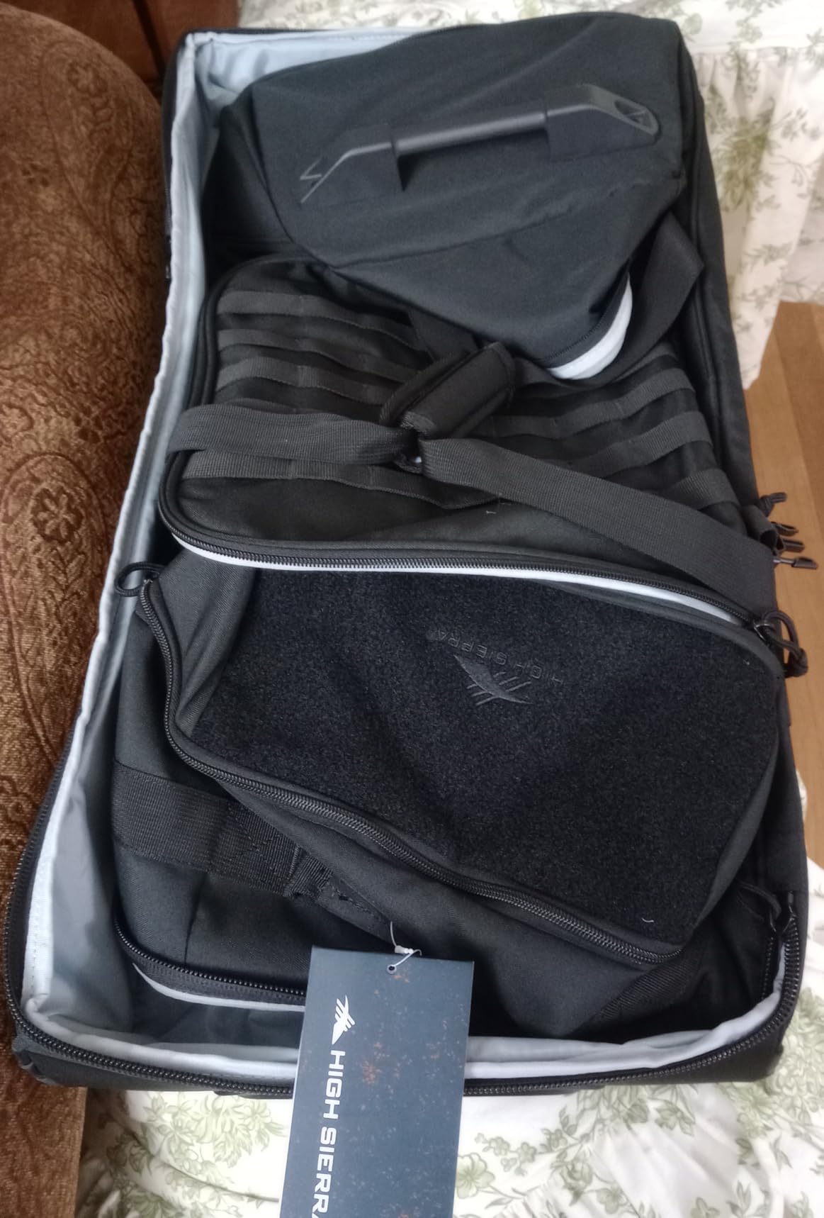 High Sierra Pathsetter Medium Wheeled Duffle customer photo 1
