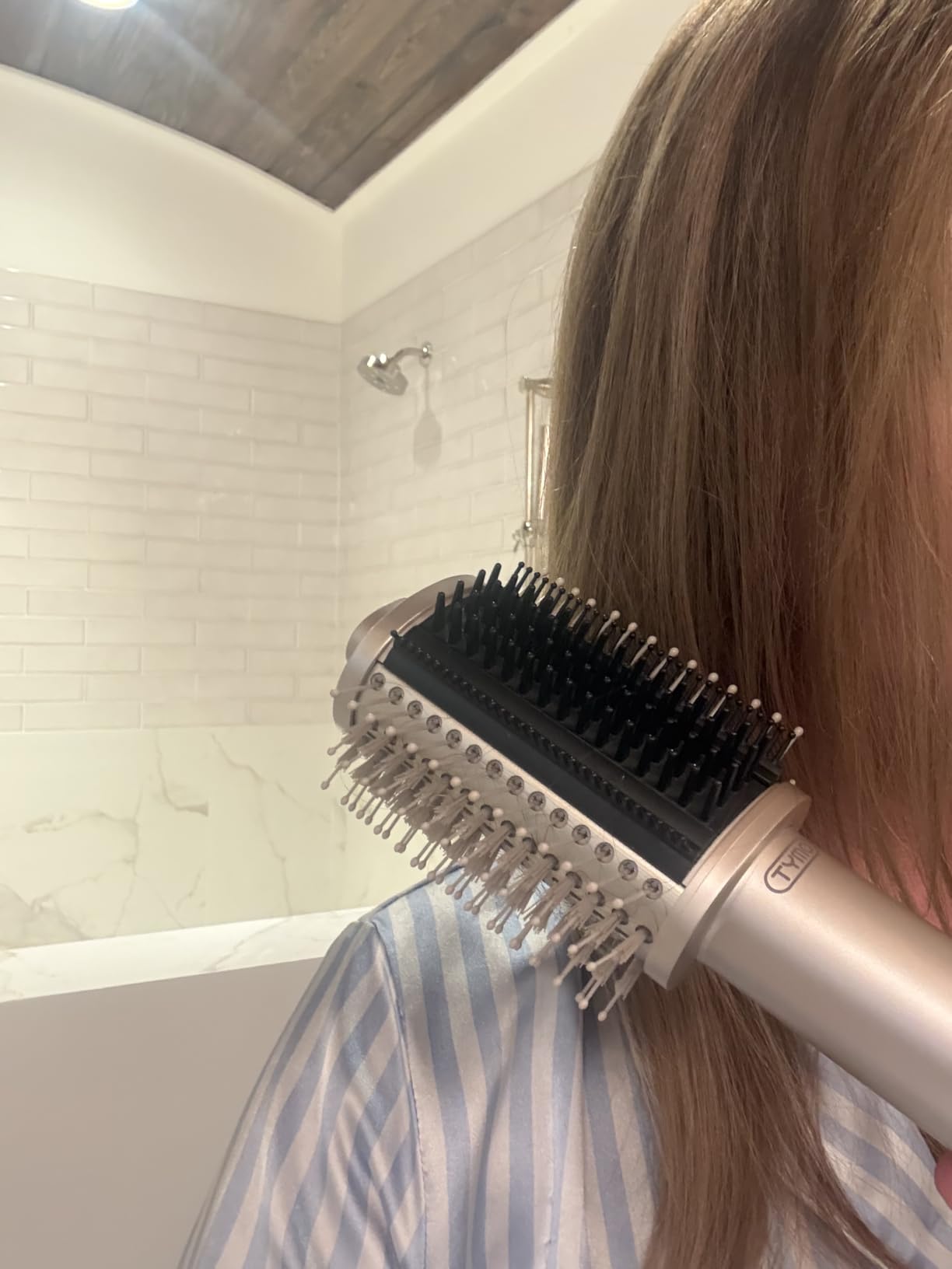 TYMO 4.0 Hair Blow Dryer Brush - Lightweight 3X Faster Drying 5-in-1 Ionic Blowout Hair Dryer Brush Adds Shine, Volume & Fullness for Smooth, Anti-Frizz Straight, Curl & Blowout Styles, Pink customer photo 1