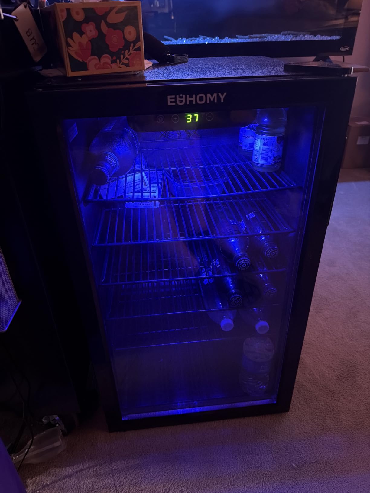 EUHOMY Mini Fridge 130 Can Beverage Refrigerator Cooler Glass Door for Soda Wine Beer, Beverage Cooler for Home, Bar, Office with Digital Temperature Control Removable Shelves, Black customer photo 2